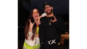 Неймар се забавлява с гримьорка от Бразилия