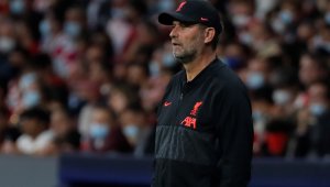 Клоп преди дербито: Юнайтед продължава да получава много дузпи