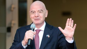 Чеферин атакува Инфантино: Царят е гол, време е да кажем стига