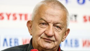 Христо Крушарски с нови бисери, помага на Локо Пловдив