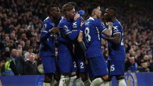 Челси на полуфинал за ФА Къп след страхотно зрелище с Лестър