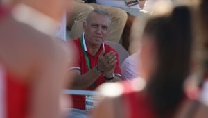 Стоичков увери англичаните: Ние не сме расисти!