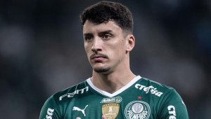 Палавата сестра на Неймар заби нов футболист + СНИМКИ