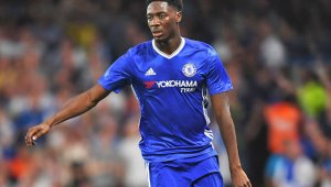 Челси преотстъпи ненужния Ола Аина на Торино