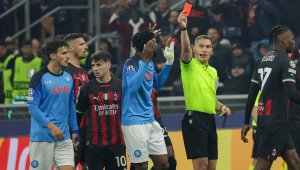 Тифозите на Наполи заведоха дело срещу съдията