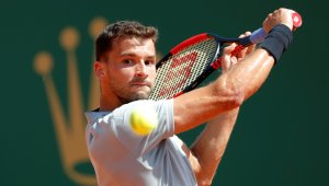 Скандал след мача на Гришо! Българинът нападна противника си