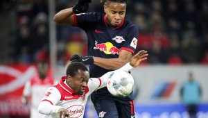 Лудогорец все по-близо до играч на Шалке