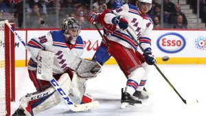 Силен дебют за Георгиев в НХЛ, но Рейнджърс загуби