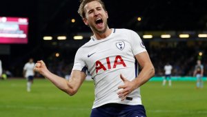 Хари Кейн съсипа Бърнли с хеттрик