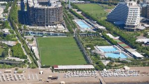 Локо (Пловдив) отива на лагер в Анталия, обяви и три контроли