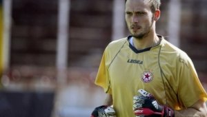 "Моряците" искат бивш вратар на ЦСКА