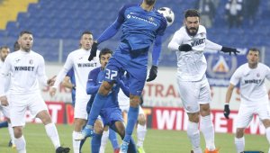 Левски уреди контрола със заподозряни в черно тото