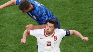 Жал ми е за Левандовски, той не е Пеле или Марадона