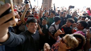 Лудост в Мексико: Корейци, вие сте наши братя!