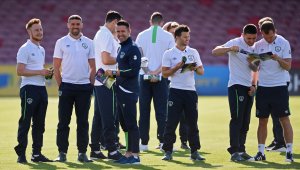 Супер новини за Ирландия, звездата Кийн вече тренира