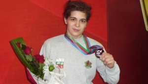 1000 аплодираха Тайбе Юсеин в Русе