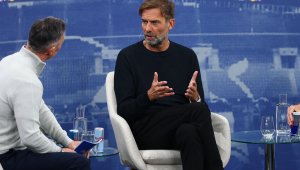 Клоп има харизмата на Бекенбауер и ще успее начело на Германия