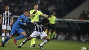 Преди двубоя с Левски: Национал подписа нов договор с ПАОК