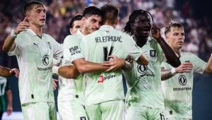 Еврокошмар на Левски с четвърти нов треньор за 3 месеца