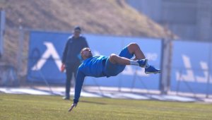 Божинов платил сериозна сума за откупуване на шампионската купа