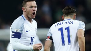 ФА смъмри Руни за пиянската изцепка