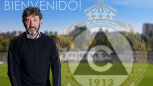 Хосе Бакеро с ударна селекция в Славия, синът му се завръща на "Овча купел"