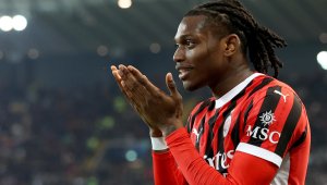 Леао се нареди до Кака