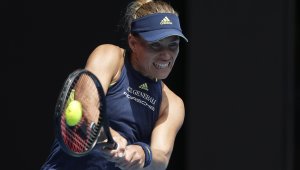 Кербер размаза Кийс за по-малко от час и е на 1/2-финал в Мелбърн