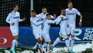 Славия изпусна руски слабаци