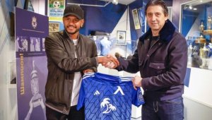 ОФИЦИАЛНО: Трансферният удар на Левски е факт!