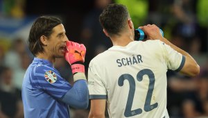 Битка за всяка педя: И швейцарски национал е със счупен нос