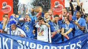 Как Гент дочака титлата след 115 г.