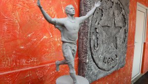 Ето как ще изглежда статуята на Стоичков + ВИДЕО И СНИМКИ