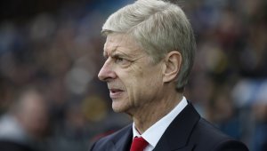 ОФИЦИАЛНО: Арсенал преподписа с играч без минута игра  