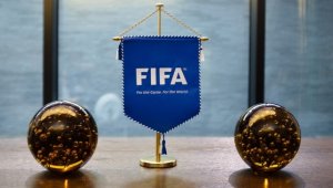 ФИФА актуализира трансферните прозорци