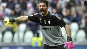 Буфон: Италия може да мечтае