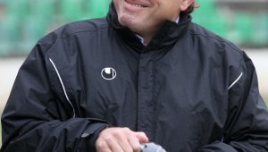 Ботев изрита Вили Вуцов