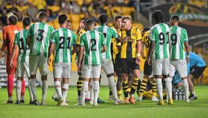 Стачка за пари в Берое, плашат играчите с гонене