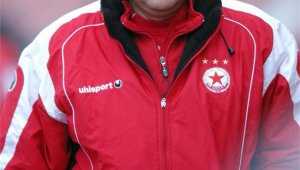 Бащата на Вальо Илиев: В ЦСКА е пълно с проститутки!