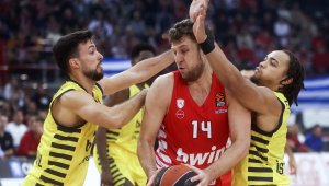 Босът на Кралете: Ще говорим с Везенков след  края на сезона