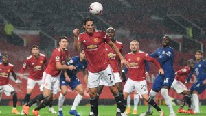 Юнайтед изпусна Челси, но взе първа точка на „Олд Трафорд“