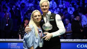 Робъртсън изтръпна, но спечели Гран При