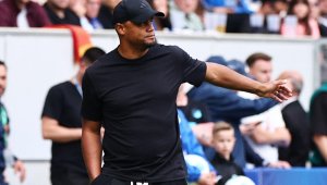 Пълна промяна: Байерн Мюнхен разкарва половин отбор