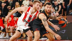 Везенков със слабо представяне, Олимпиакос падна в Монако