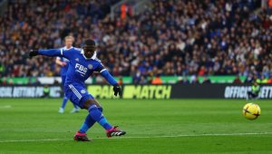 Лестър преби слабия Тотнъм с 4:1 у дома