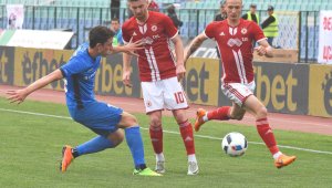 ЦСКА няма да падне в Разград, Левски предизвиква съжаление