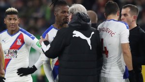 Заха ще изпълни договора си с Кристъл Палас