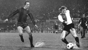 Още едно велико "лале" се събра с Кройф на небето