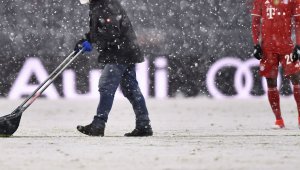 Тъга след снега: Байерн се е пребивал 3 пъти от "зимния връх"