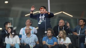 Марадона оплю Сампаоли